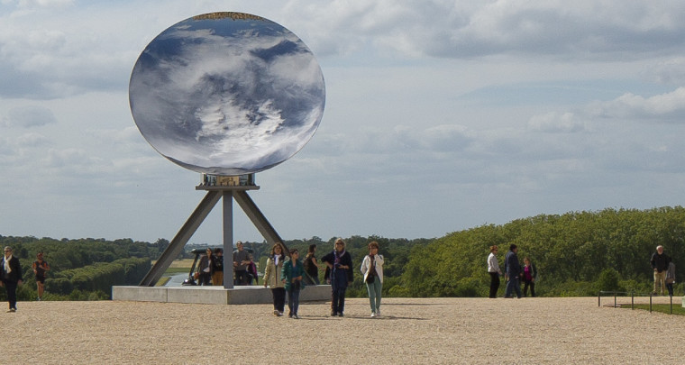 Anish Kapoor en grand à Versailles