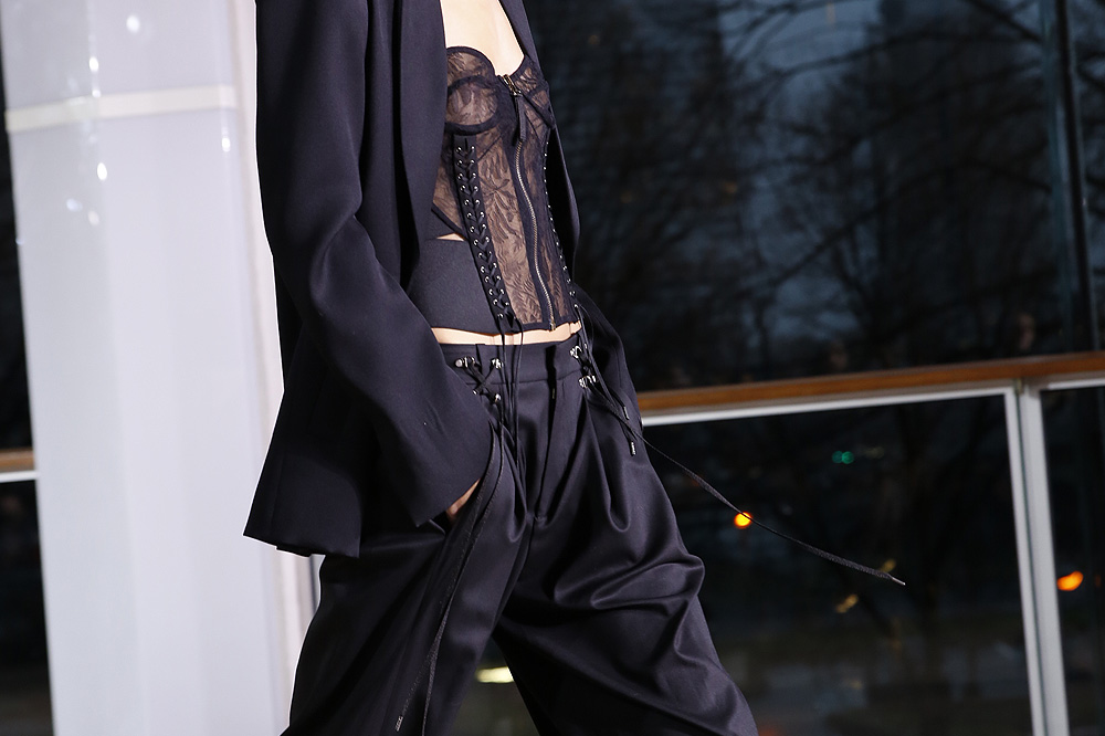 ANTHONY-VACCARELLO_womenswear-fw1617-paris-fashion-week_le-Mot-la-Chose_Stephane-Chemin-photographe-freelance_10