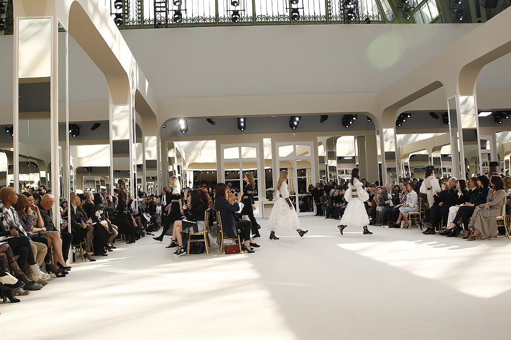 Chanel_womenswear-fw1617-paris-fashion-week_le-Mot-la-Chose_Stephane-Chemin-photographe-freelance_52
