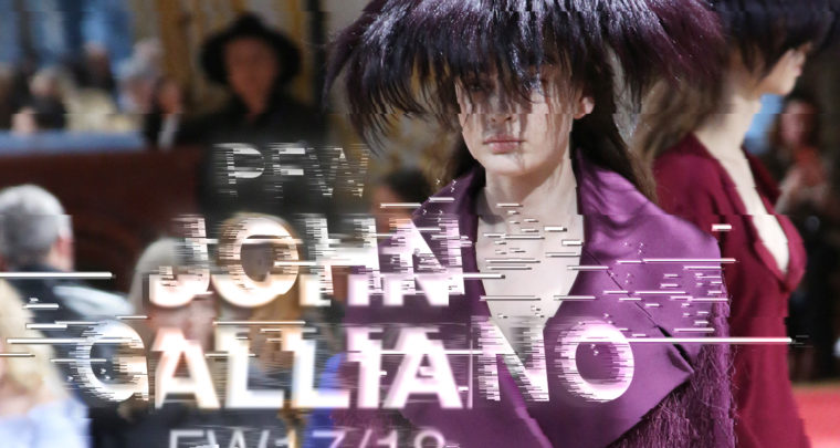 Paris Fashion Week FW17/18 : John Galliano